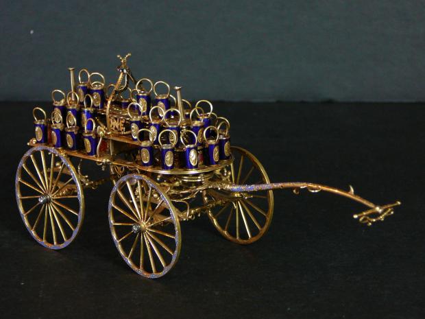  14 Karat Gold Miniature Fire Bucket Wagon